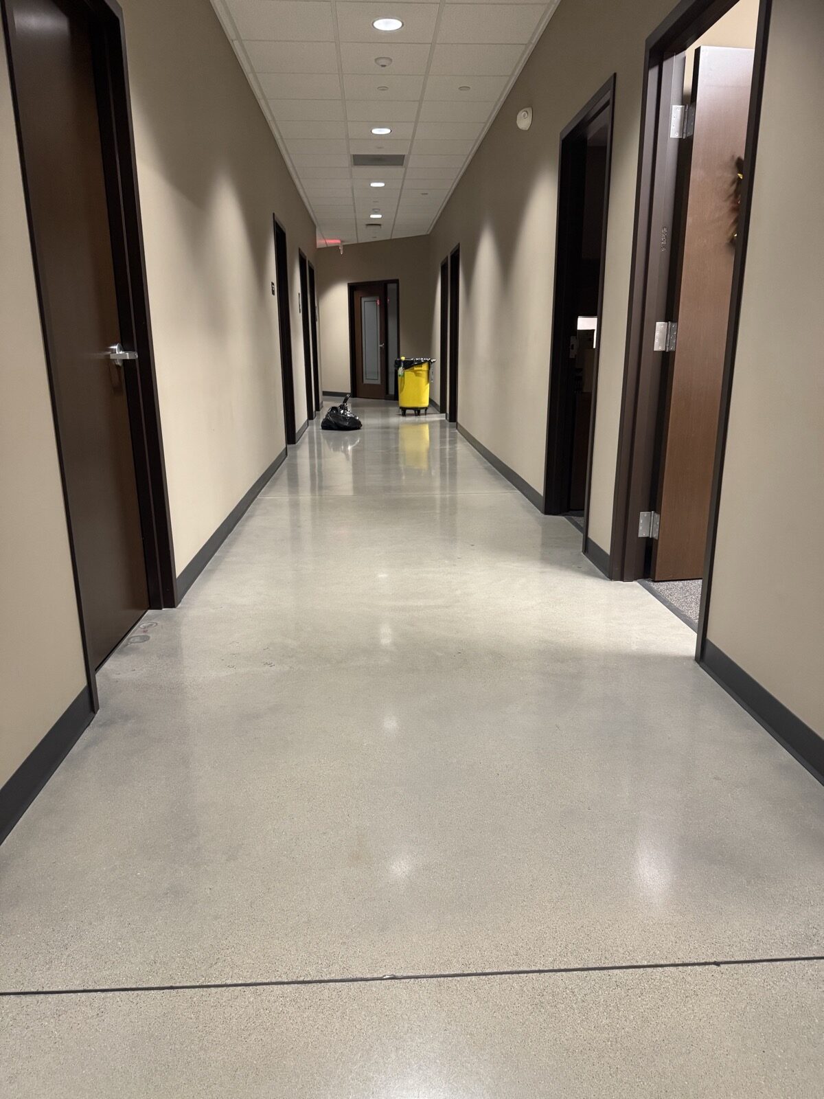 office-cleaning-hero-hallway
