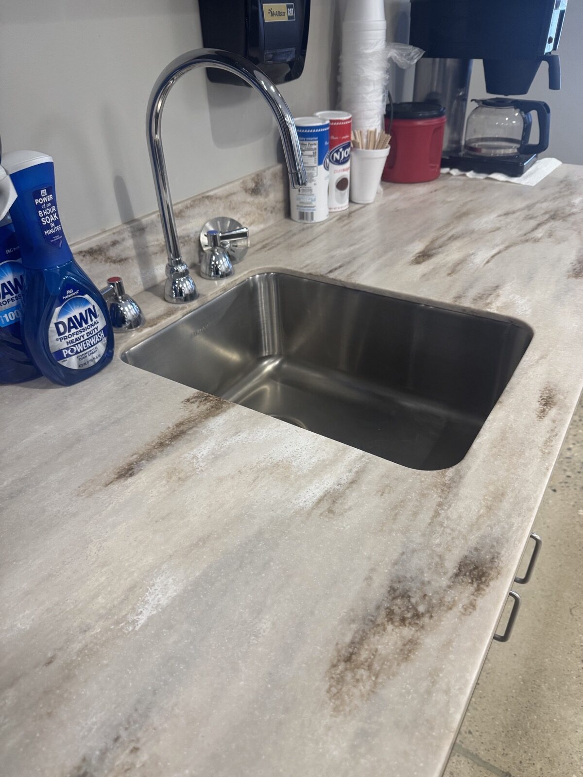 office-cleaning-breakrooms