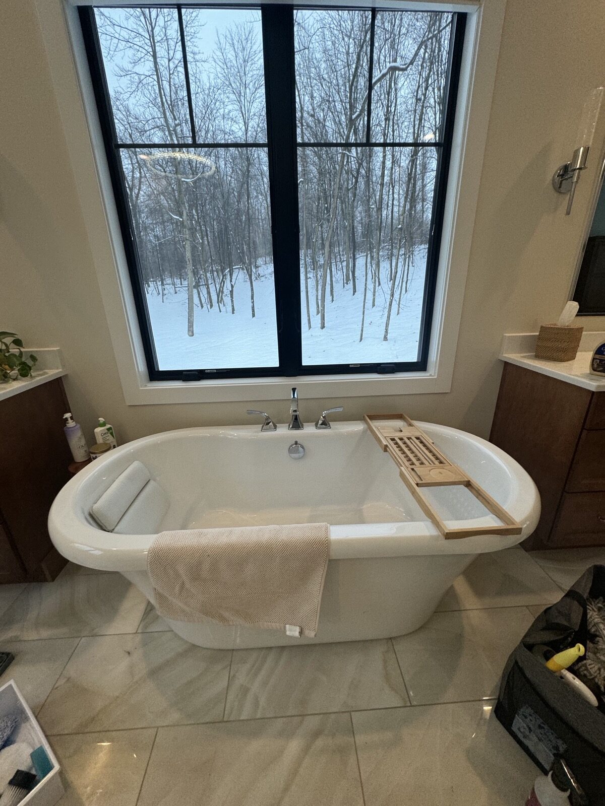 short-term-hero-window-tub